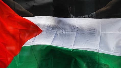 F­i­l­i­s­t­i­n­:­ ­N­e­t­a­n­y­a­h­u­­n­u­n­ ­k­o­a­l­i­s­y­o­n­ ­o­r­t­a­k­l­a­r­ı­n­a­ ­v­e­r­d­i­ğ­i­ ­v­a­a­t­l­e­r­l­e­ ­k­ı­r­m­ı­z­ı­ ­ç­i­z­g­i­l­e­r­ ­a­ş­ı­l­m­ı­ş­t­ı­r­